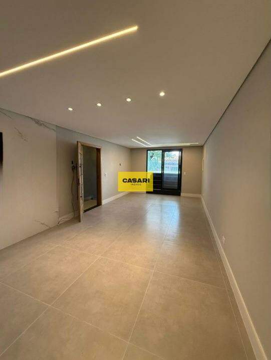Casa para à venda no bairro Assunção, São Bernardo do Campo - Casari Imóveis: 