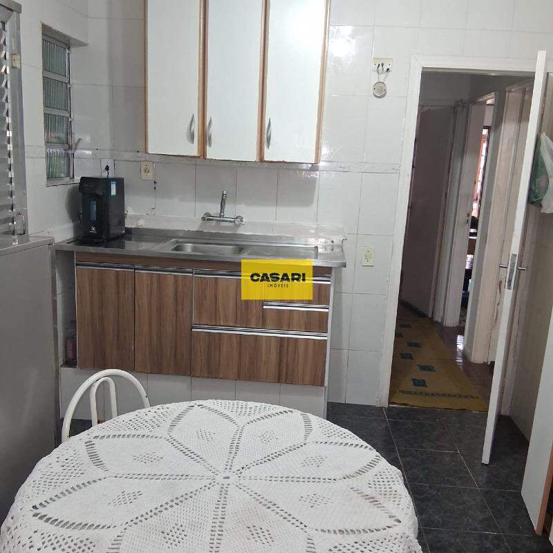 Casa para à venda no bairro Alves Dias, São Bernardo do Campo - Casari Imóveis: 