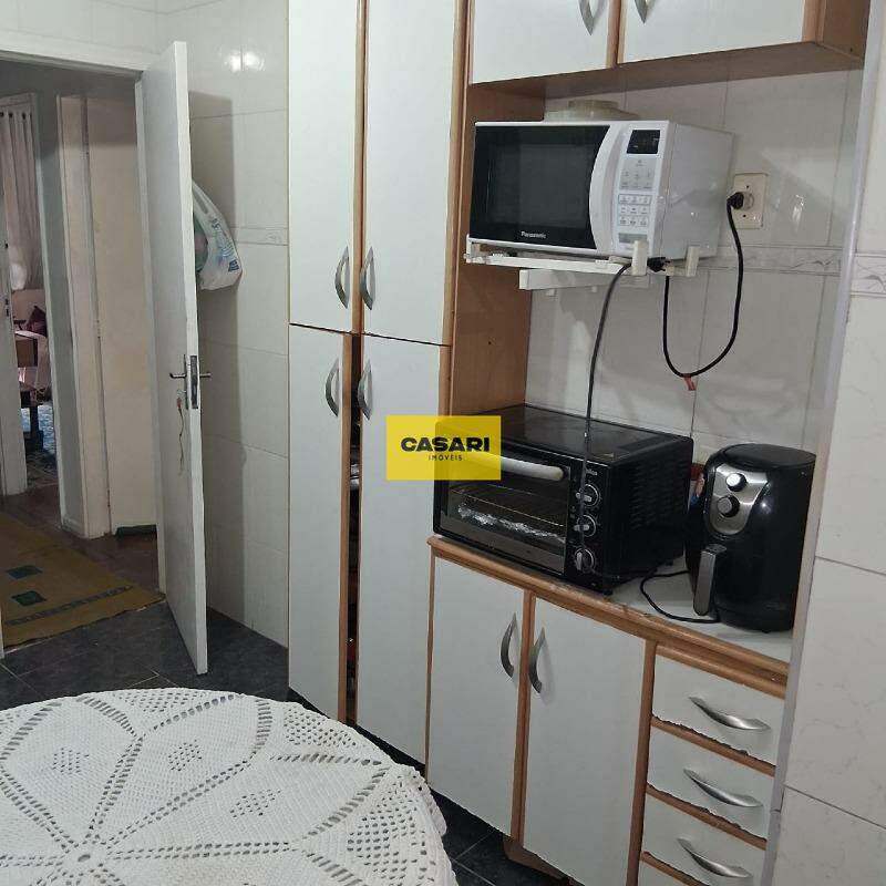 Casa para à venda no bairro Alves Dias, São Bernardo do Campo - Casari Imóveis: 