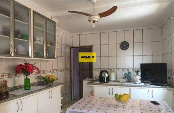 Sobrado para à venda no bairro Baeta Neves, São Bernardo do Campo - Casari Imóveis: 