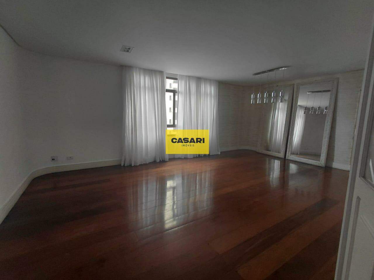 Apartamento para para aluguel no bairro Chácara Inglesa, São Bernardo do Campo - Casari Imóveis: 