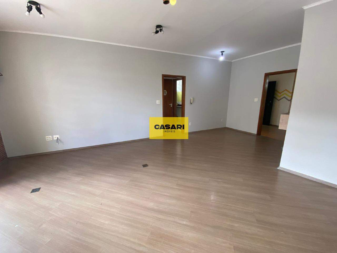 Prédio para à venda no bairro Rudge Ramos, São Bernardo do Campo - Casari Imóveis: 