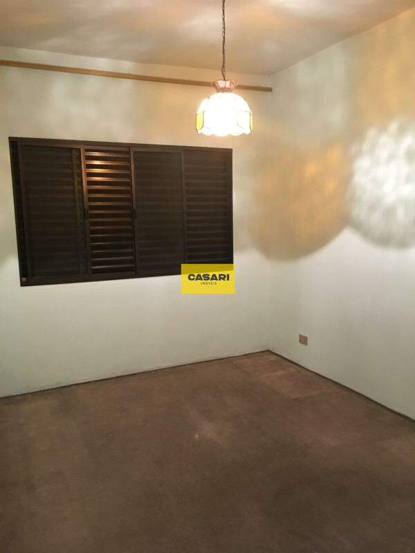 Casa para à venda no bairro Rudge Ramos, São Bernardo do Campo - Casari Imóveis: 