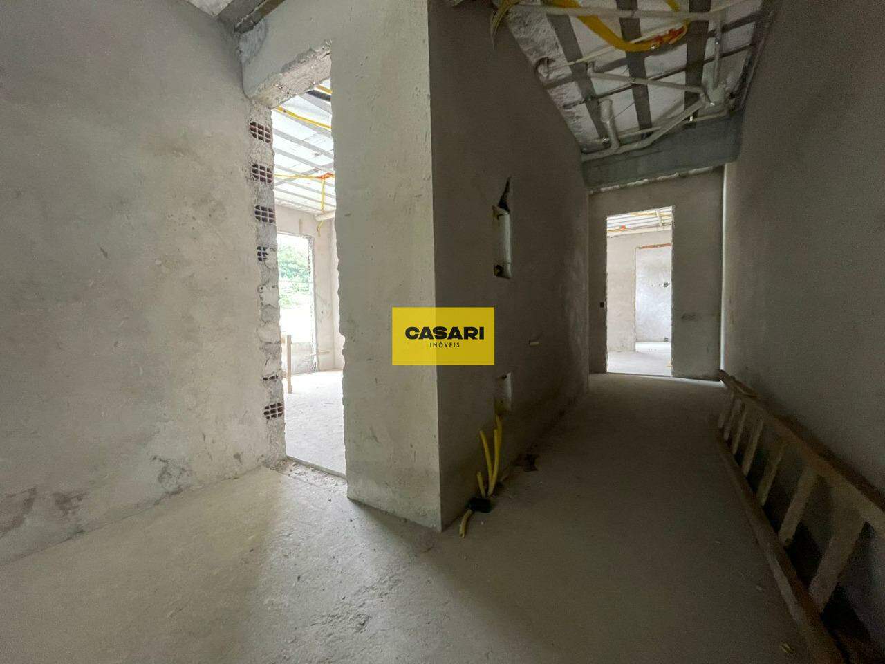 Sobrado para à venda no bairro Anchieta, São Bernardo do Campo - Casari Imóveis: 
