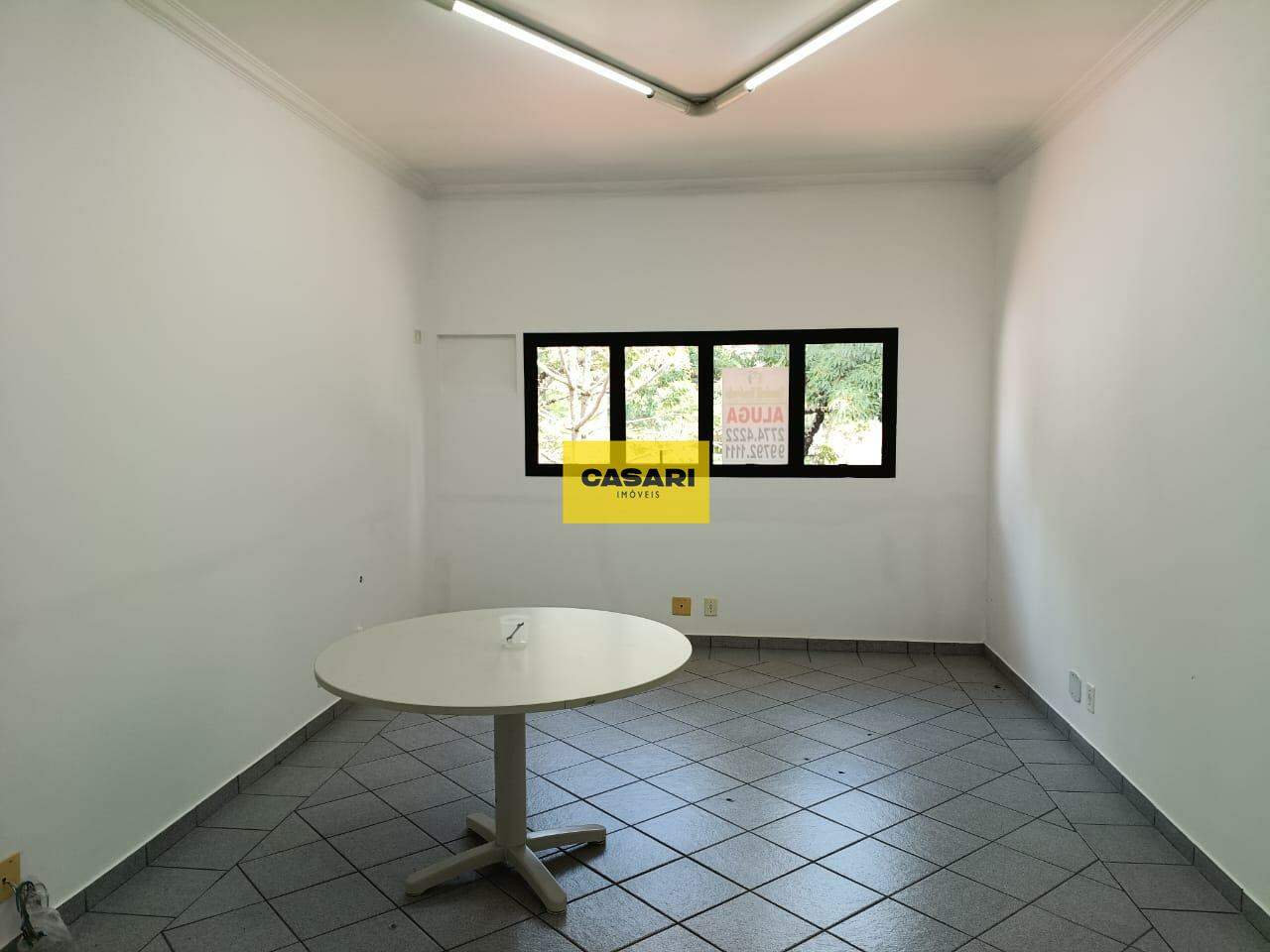 Sala para para aluguel no bairro Vila Assunção, Santo André - Casari Imóveis: 