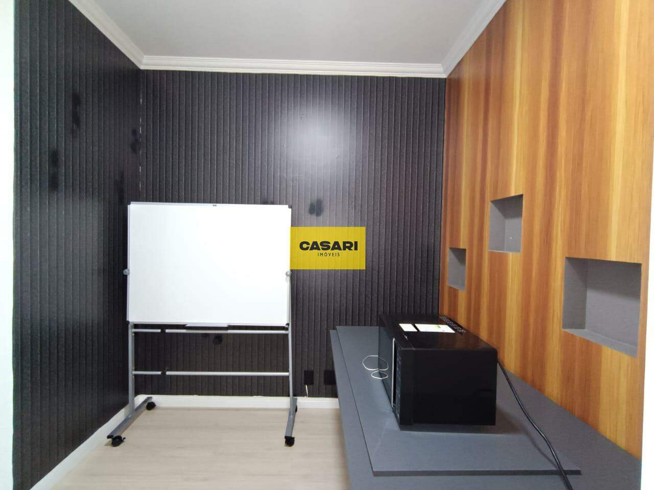 Sala para para aluguel no bairro Vila Assunção, Santo André - Casari Imóveis: 