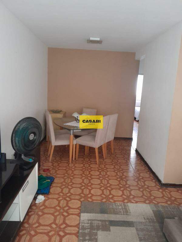 Casa para à venda no bairro Baeta Neves, São Bernardo do Campo - Casari Imóveis: 