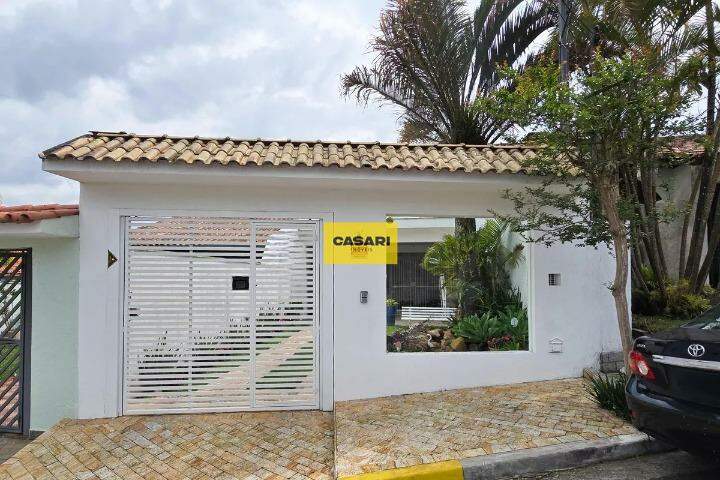 Sobrado para à venda no bairro Parque Terra Nova, São Bernardo do Campo - Casari Imóveis: 