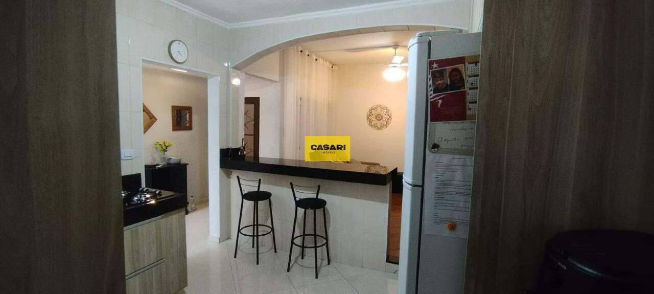 Casa para à venda no bairro Santa Terezinha, São Bernardo do Campo - Casari Imóveis: 