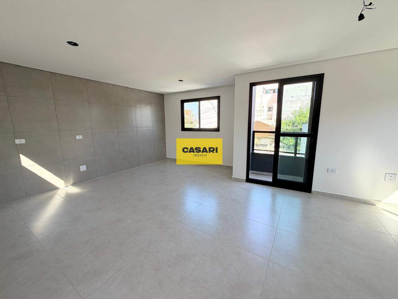 Sobrado para à venda no bairro Vila Scarpelli, São Bernardo do Campo - Casari Imóveis: 