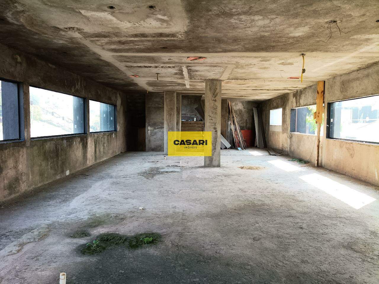 Prédio para para aluguel no bairro Independência, São Bernardo do Campo - Casari Imóveis: 