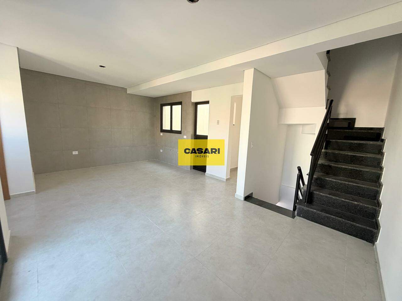 Sobrado para à venda no bairro Vila Scarpelli, São Bernardo do Campo - Casari Imóveis: 