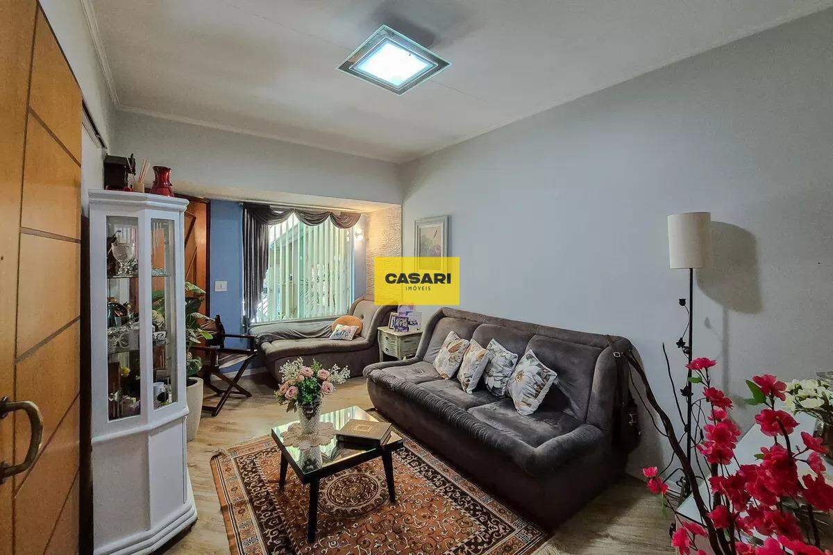 Casa para à venda no bairro Anchieta, São Bernardo do Campo - Casari Imóveis: 