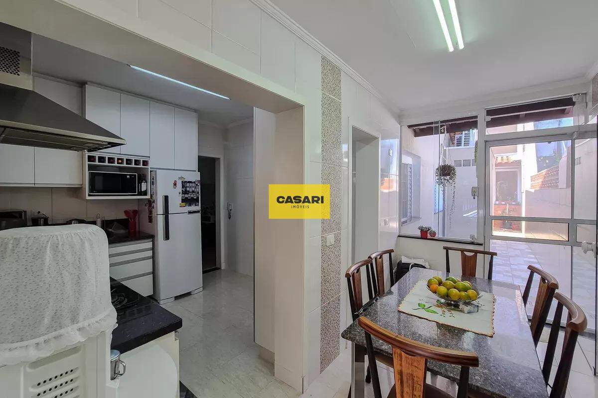 Casa para à venda no bairro Anchieta, São Bernardo do Campo - Casari Imóveis: 