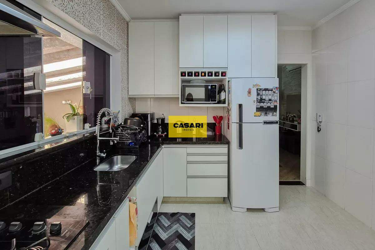Casa para à venda no bairro Anchieta, São Bernardo do Campo - Casari Imóveis: 