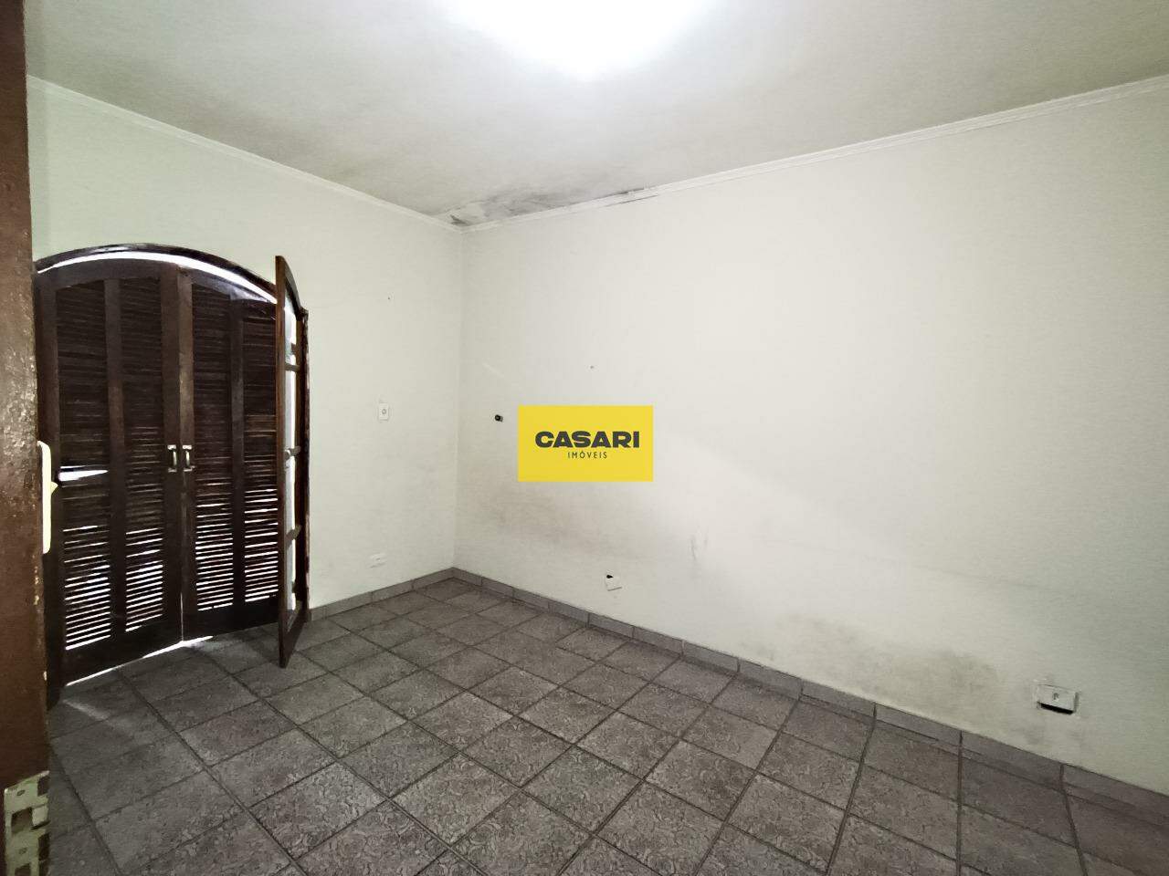 Sobrado para para aluguel no bairro Dos Casa, São Bernardo do Campo - Casari Imóveis: 