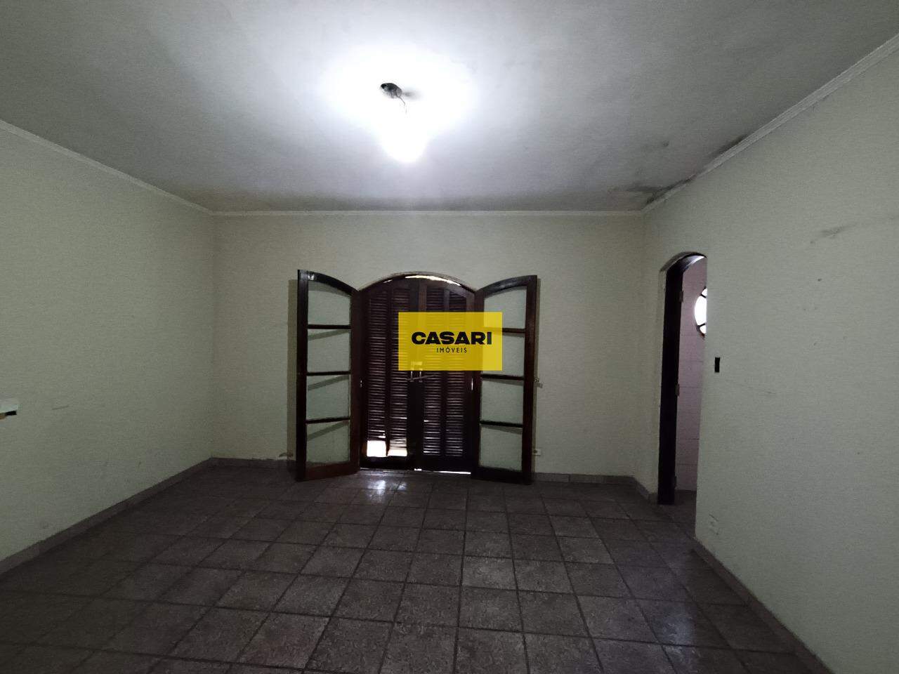 Sobrado para para aluguel no bairro Dos Casa, São Bernardo do Campo - Casari Imóveis: 