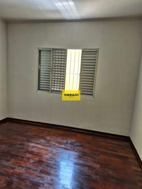 Casa para à venda no bairro Batistini, São Bernardo do Campo - Casari Imóveis: 