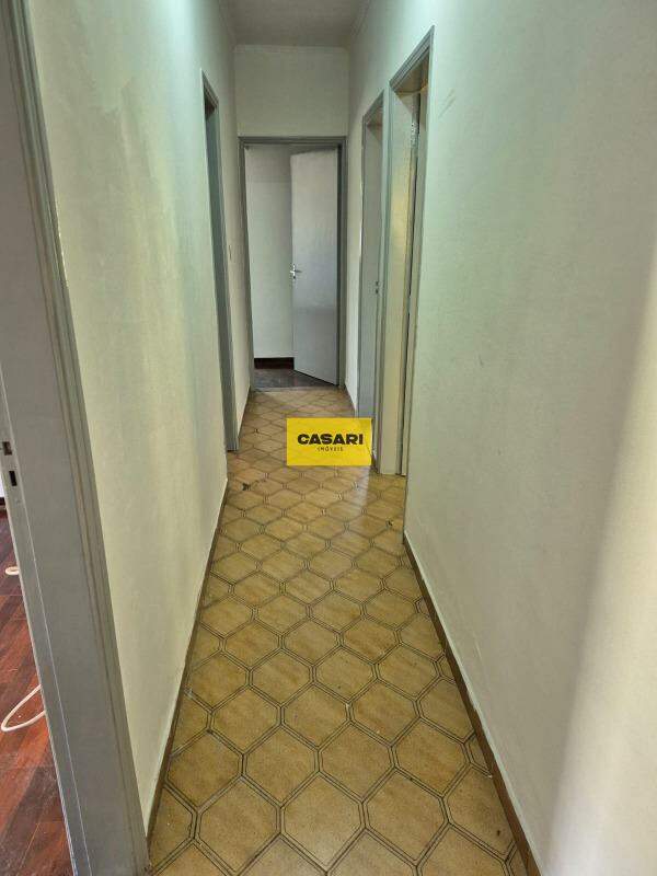 Casa para à venda no bairro Batistini, São Bernardo do Campo - Casari Imóveis: 