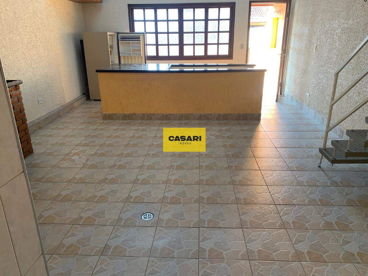 Sobrado para à venda no bairro Cooperativa, São Bernardo do Campo - Casari Imóveis: 