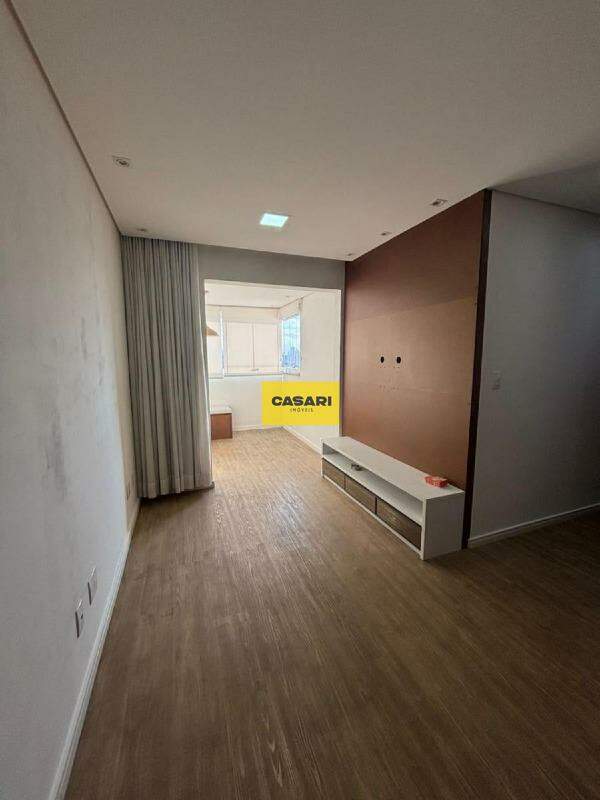 Apartamento para à venda no bairro Vila Humaitá, Santo André - Casari Imóveis: 