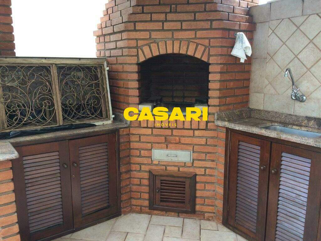Casa para para aluguel no bairro Jardim do Mar, São Bernardo do Campo - Casari Imóveis: 