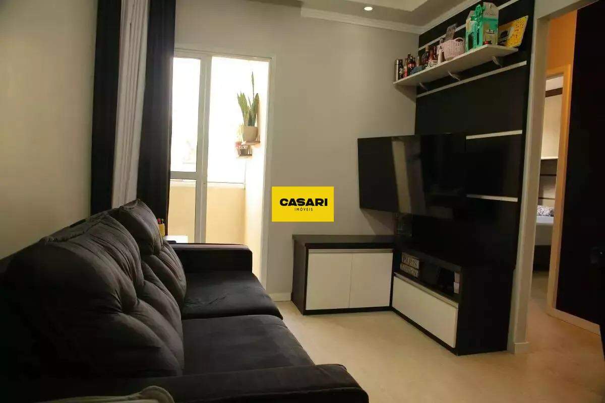 Apartamento para à venda no bairro Baeta Neves, São Bernardo do Campo - Casari Imóveis: 