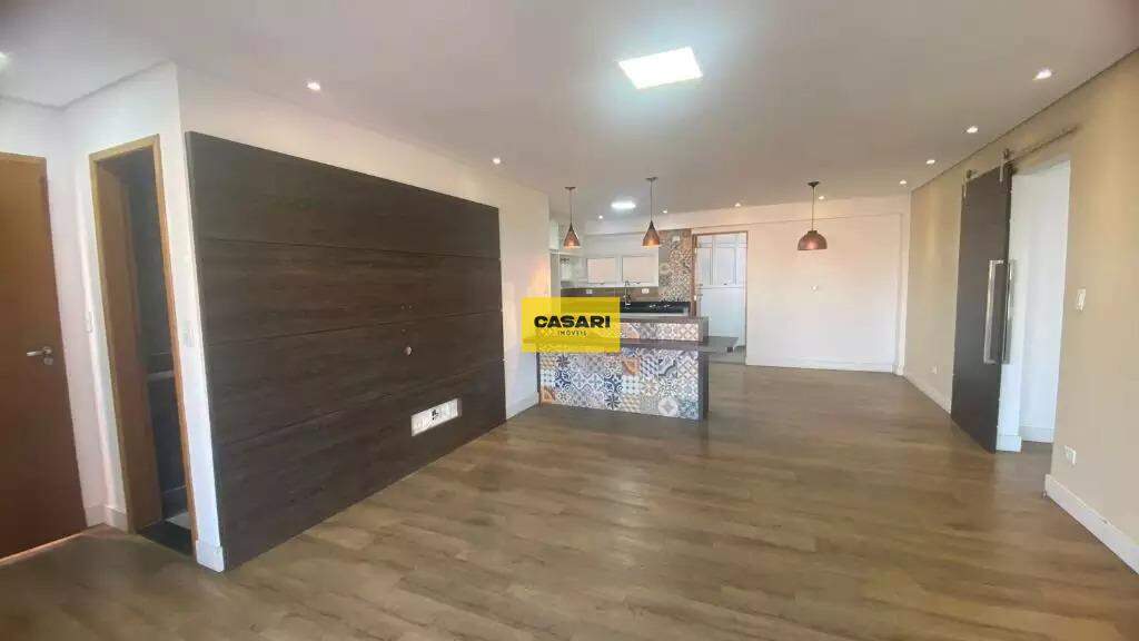 Apartamento para para aluguel no bairro Baeta Neves, São Bernardo do Campo - Casari Imóveis: 