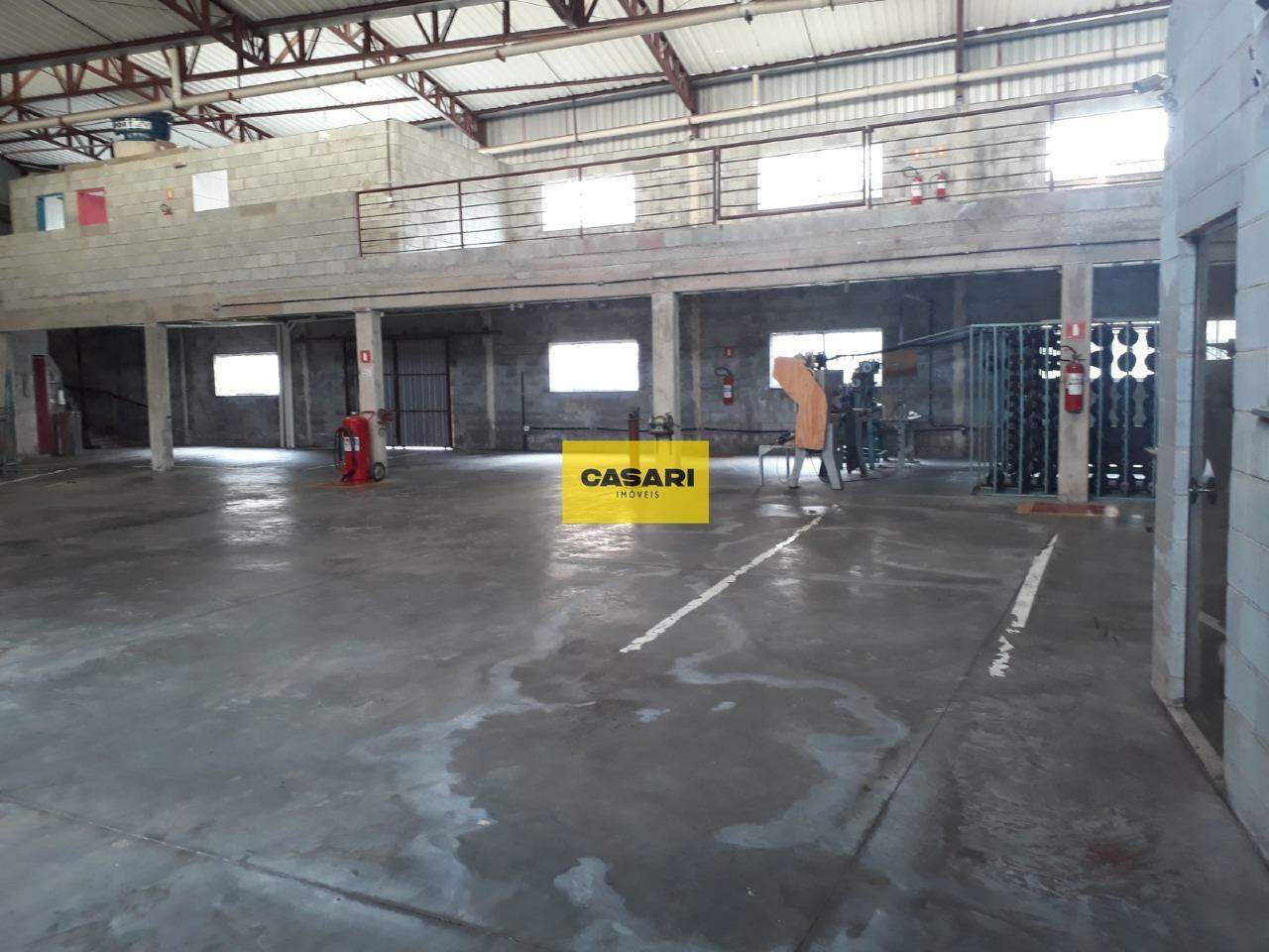 Galpão para à venda no bairro Jardim Las Vegas, Santo André - Casari Imóveis: 