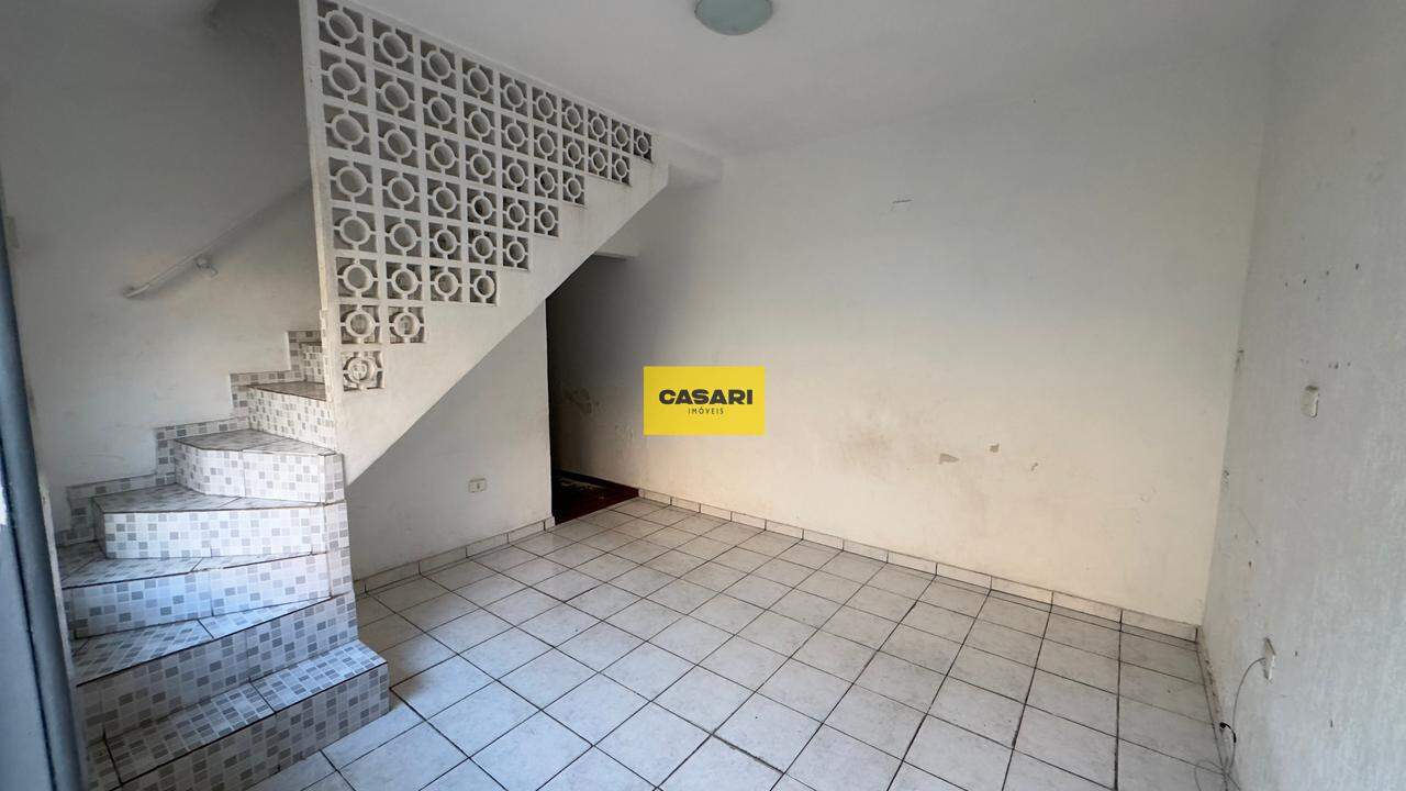 Sobrado para para aluguel no bairro Assunção, São Bernardo do Campo - Casari Imóveis: 