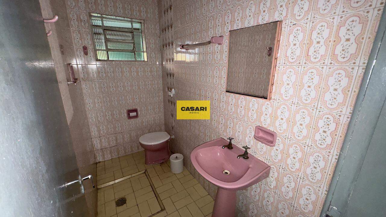 Sobrado para para aluguel no bairro Assunção, São Bernardo do Campo - Casari Imóveis: 