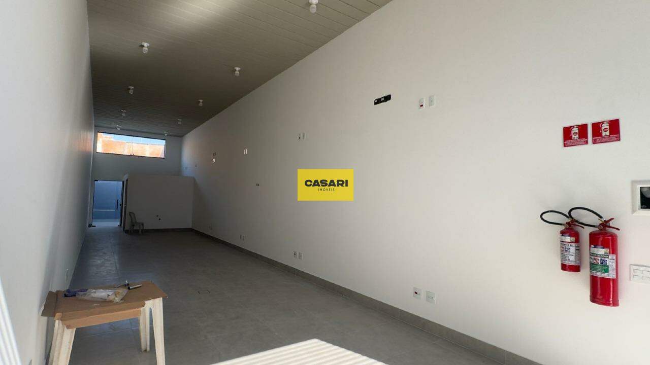 Salão para para aluguel no bairro Taboão, Diadema - Casari Imóveis: 
