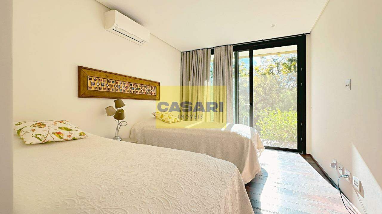 Casa para à venda no bairro Fazenda Vila Real de Itu, São Bernardo do Campo - Casari Imóveis: 