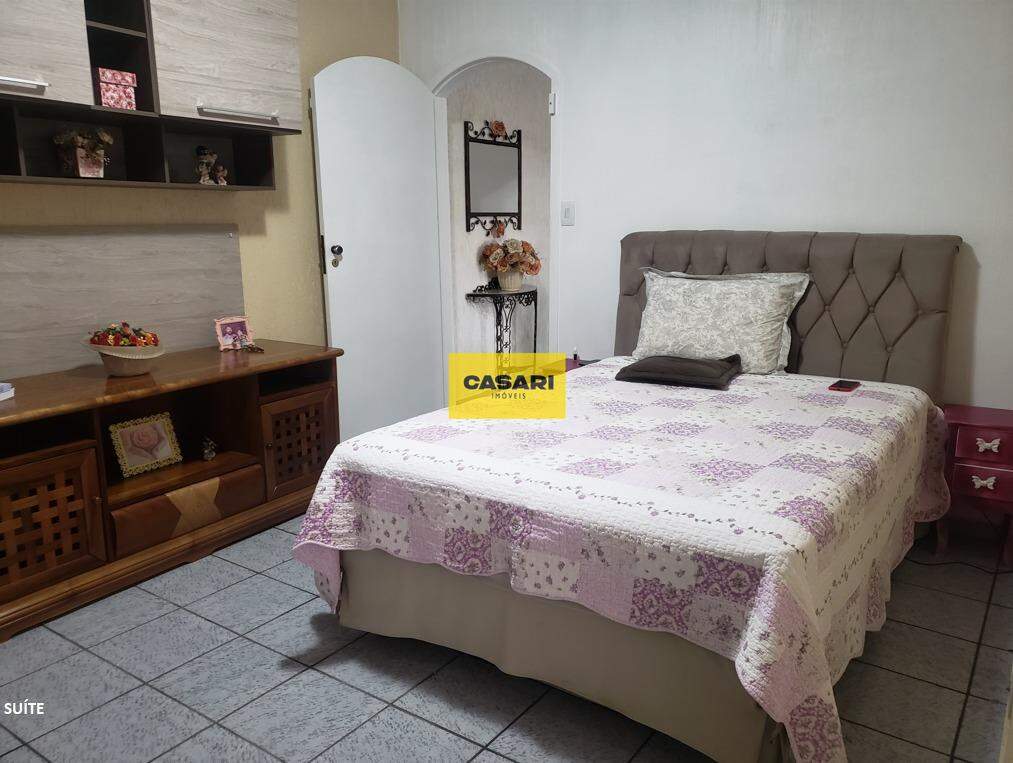 Sobrado para à venda no bairro Alves Dias, São Bernardo do Campo - Casari Imóveis: 