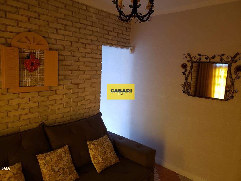 Sobrado para à venda no bairro Alves Dias, São Bernardo do Campo - Casari Imóveis: 