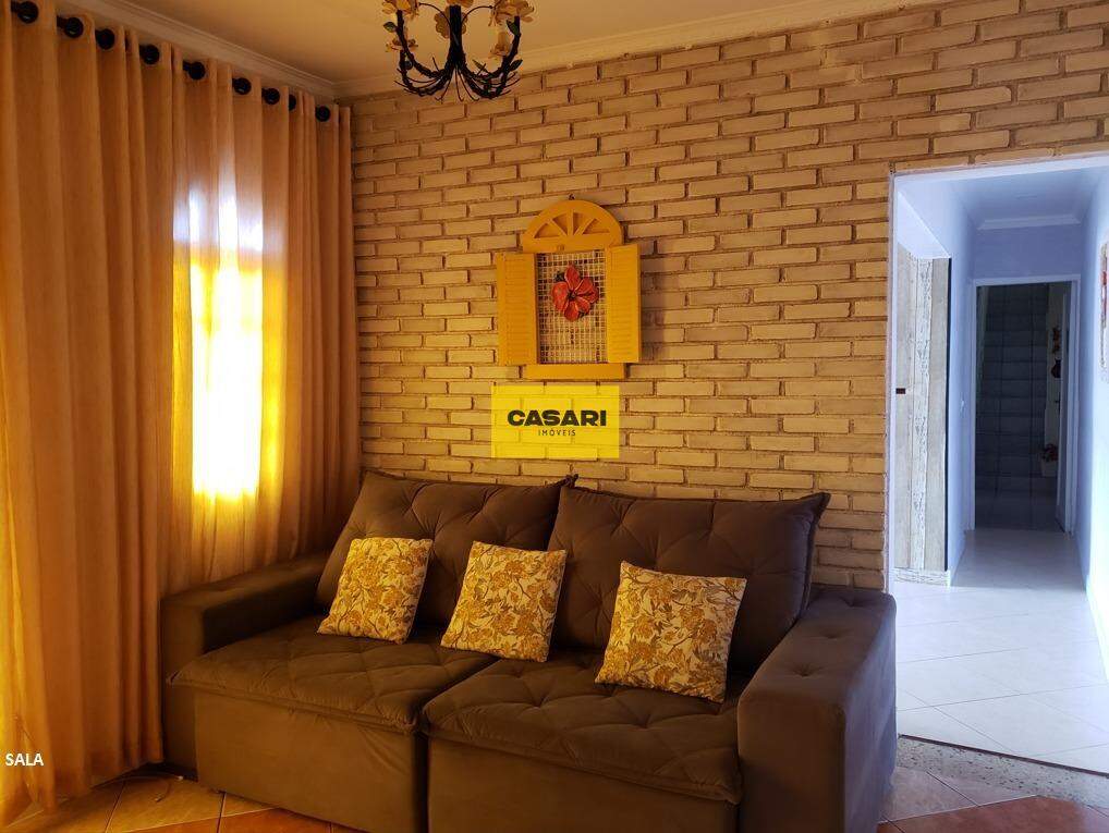 Sobrado para à venda no bairro Alves Dias, São Bernardo do Campo - Casari Imóveis: 