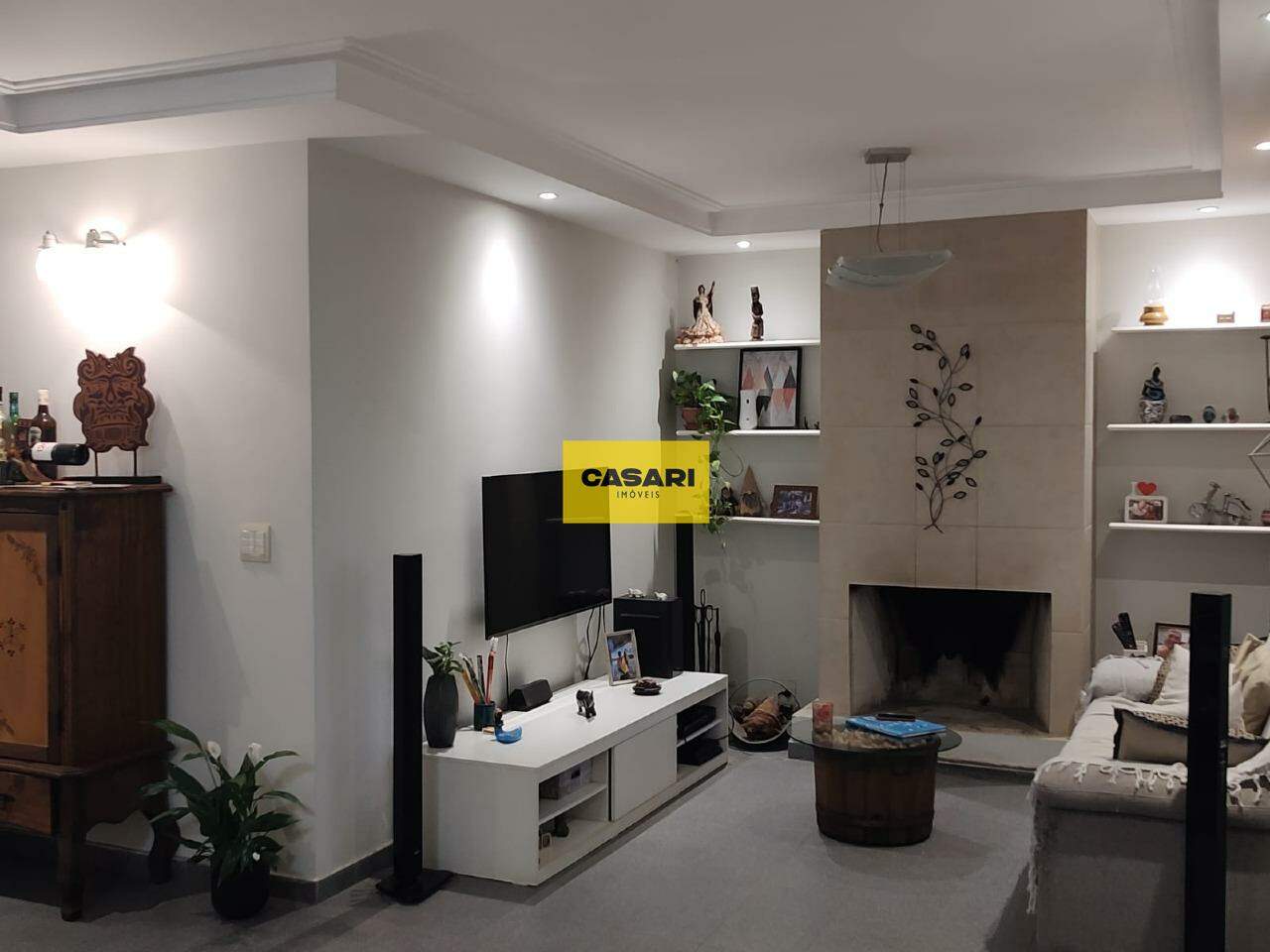 Casa para à venda no bairro Baeta Neves, São Bernardo do Campo - Casari Imóveis: 