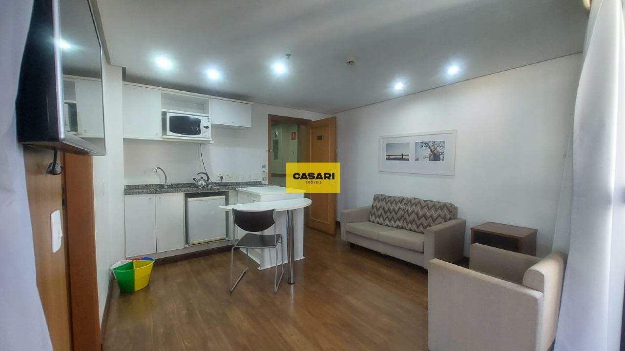 Flat para à venda no bairro Centro, São Bernardo do Campo - Casari Imóveis: 