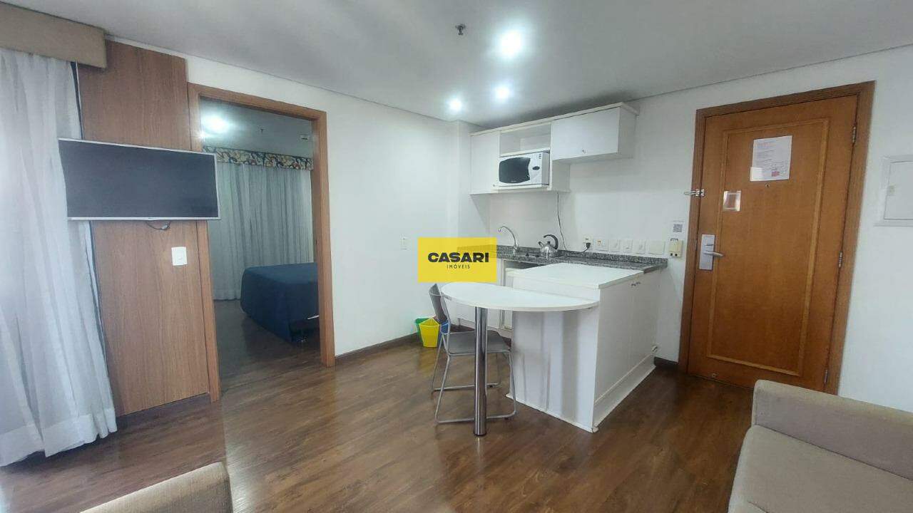 Flat para à venda no bairro Centro, São Bernardo do Campo - Casari Imóveis: 