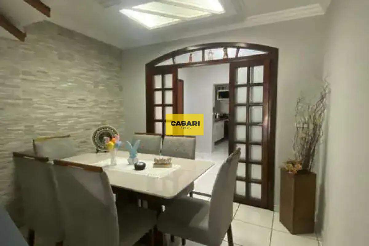 Sobrado para à venda no bairro Assunção, São Bernardo do Campo - Casari Imóveis: 