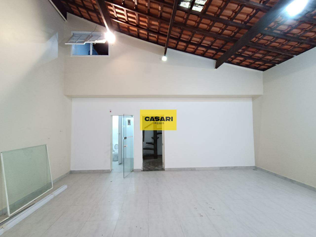 Casa comercial para para aluguel no bairro Jardim do Mar, São Bernardo do Campo - Casari Imóveis: 