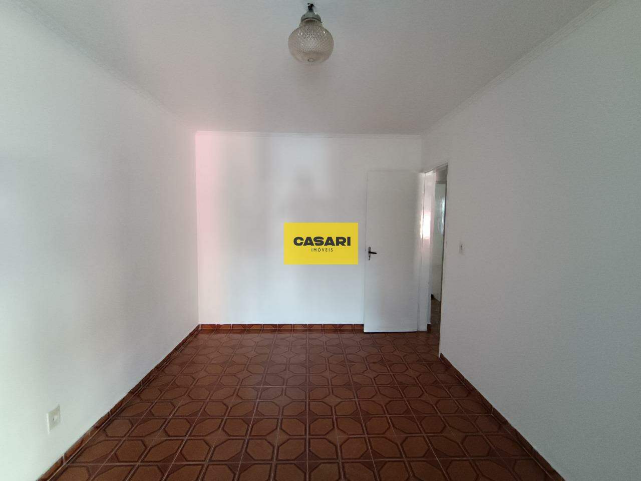 Sobrado para para aluguel no bairro Vila Palmares, São Bernardo do Campo - Casari Imóveis: 