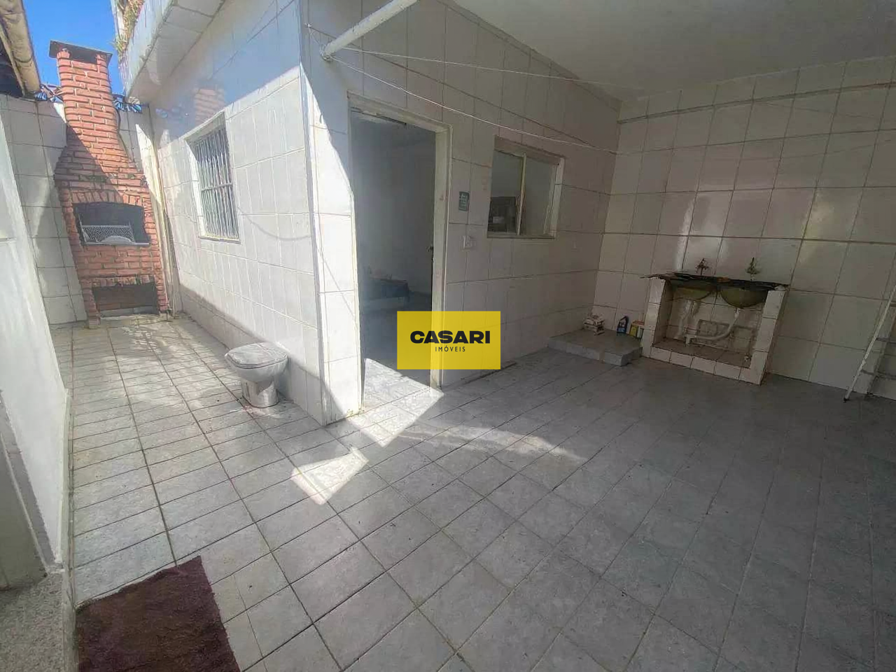 Casa para para aluguel no bairro Jordanópolis, São Bernardo do Campo - Casari Imóveis: 