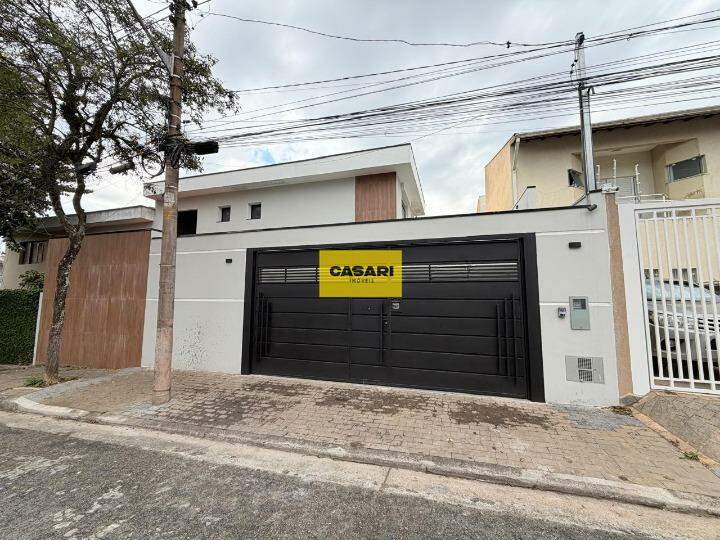 Sobrado para à venda no bairro Campestre, Santo André - Casari Imóveis: 