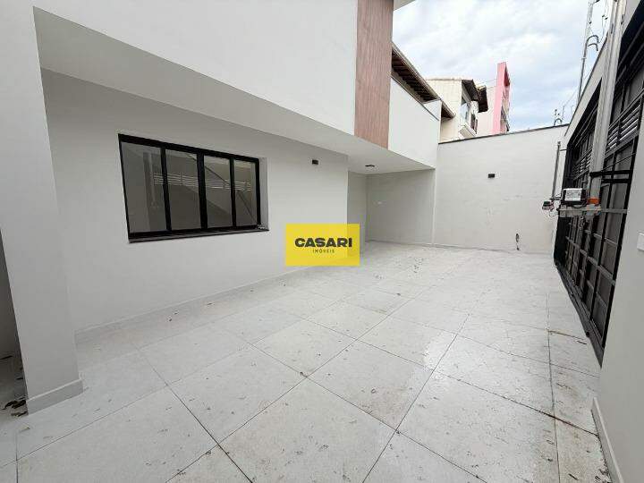 Sobrado para à venda no bairro Campestre, Santo André - Casari Imóveis: 