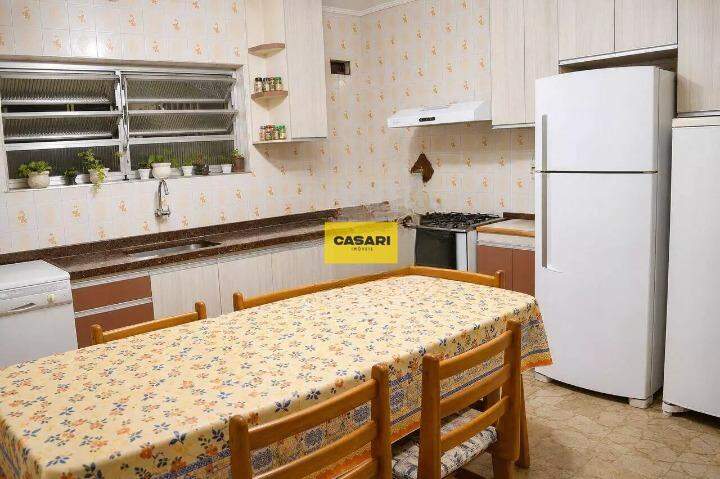 Sobrado para à venda no bairro Rudge Ramos, São Bernardo do Campo - Casari Imóveis: 