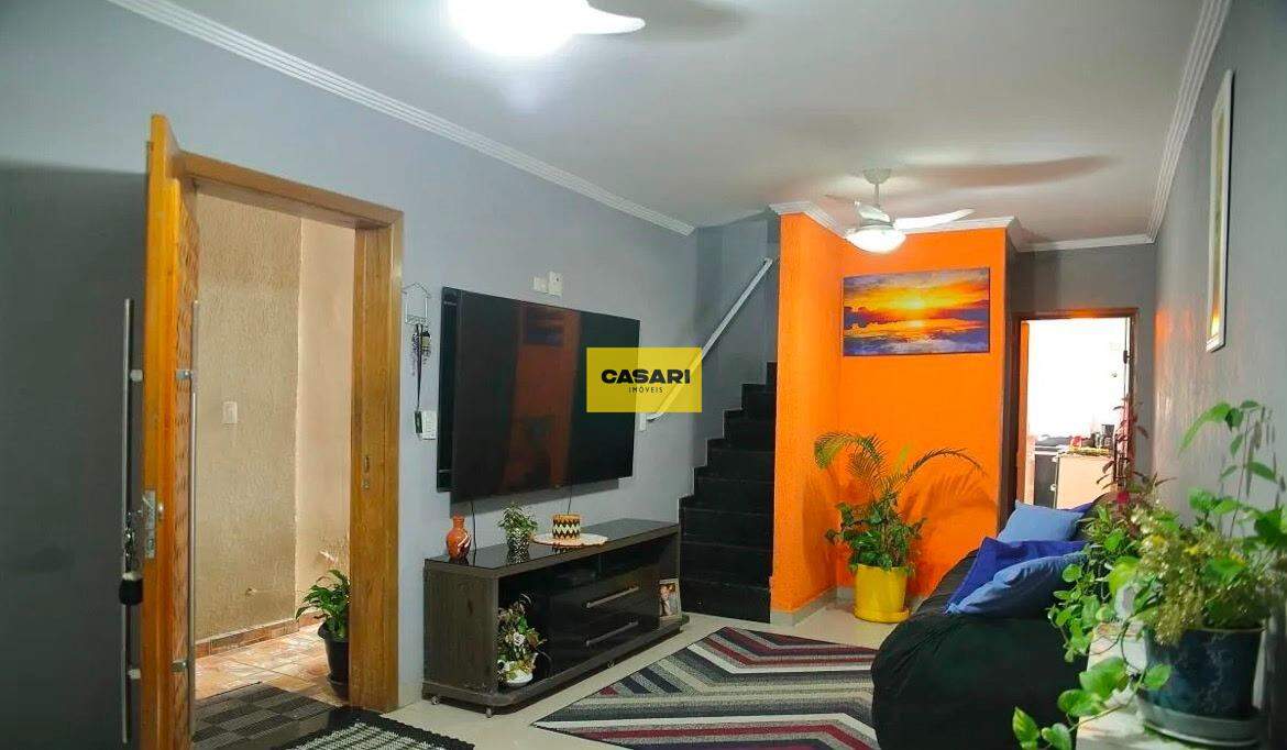 Sobrado para à venda no bairro Alves Dias, São Bernardo do Campo - Casari Imóveis: 