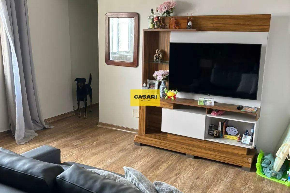 Apartamento para à venda no bairro Baeta Neves, São Bernardo do Campo - Casari Imóveis: 