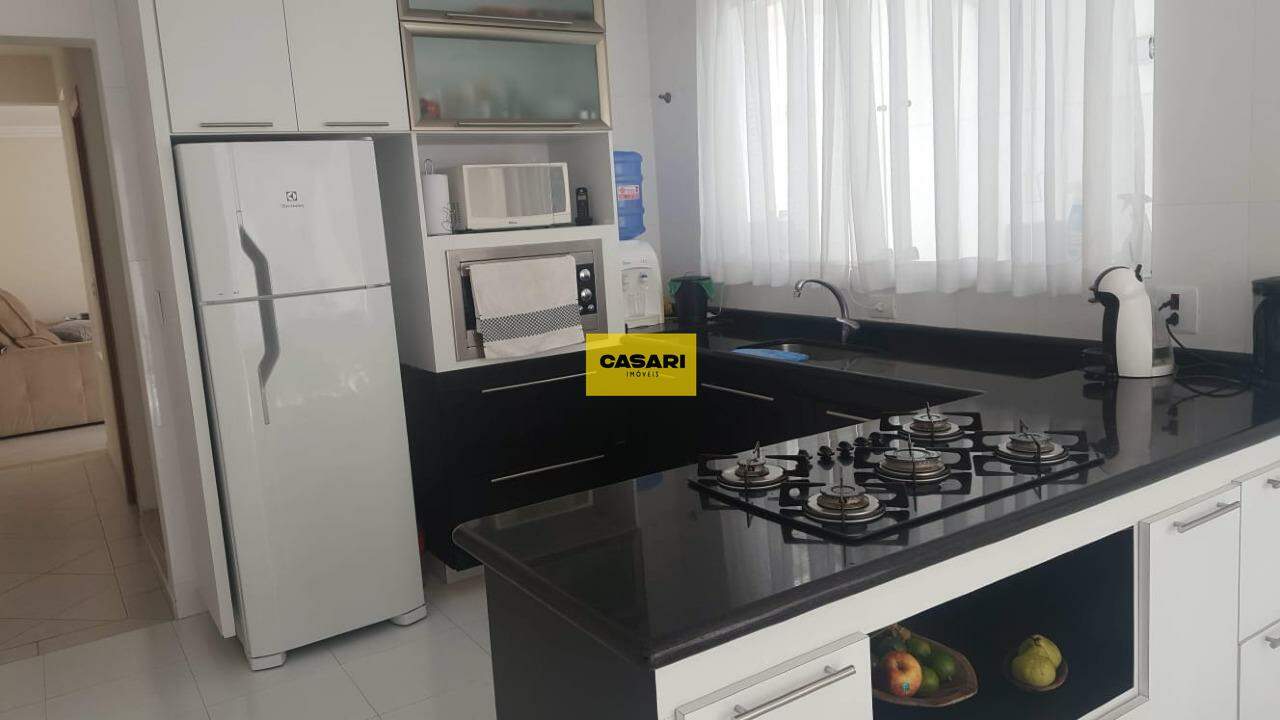 Sobrado para à venda no bairro Assunção, São Bernardo do Campo - Casari Imóveis: 