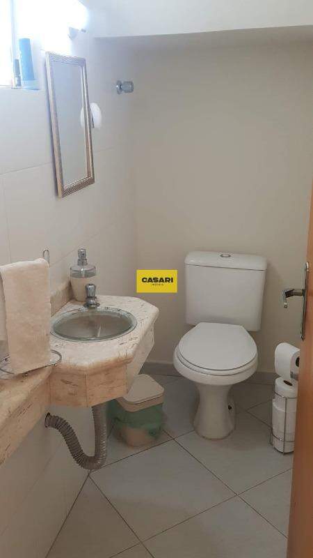 Sobrado para à venda no bairro Assunção, São Bernardo do Campo - Casari Imóveis: 